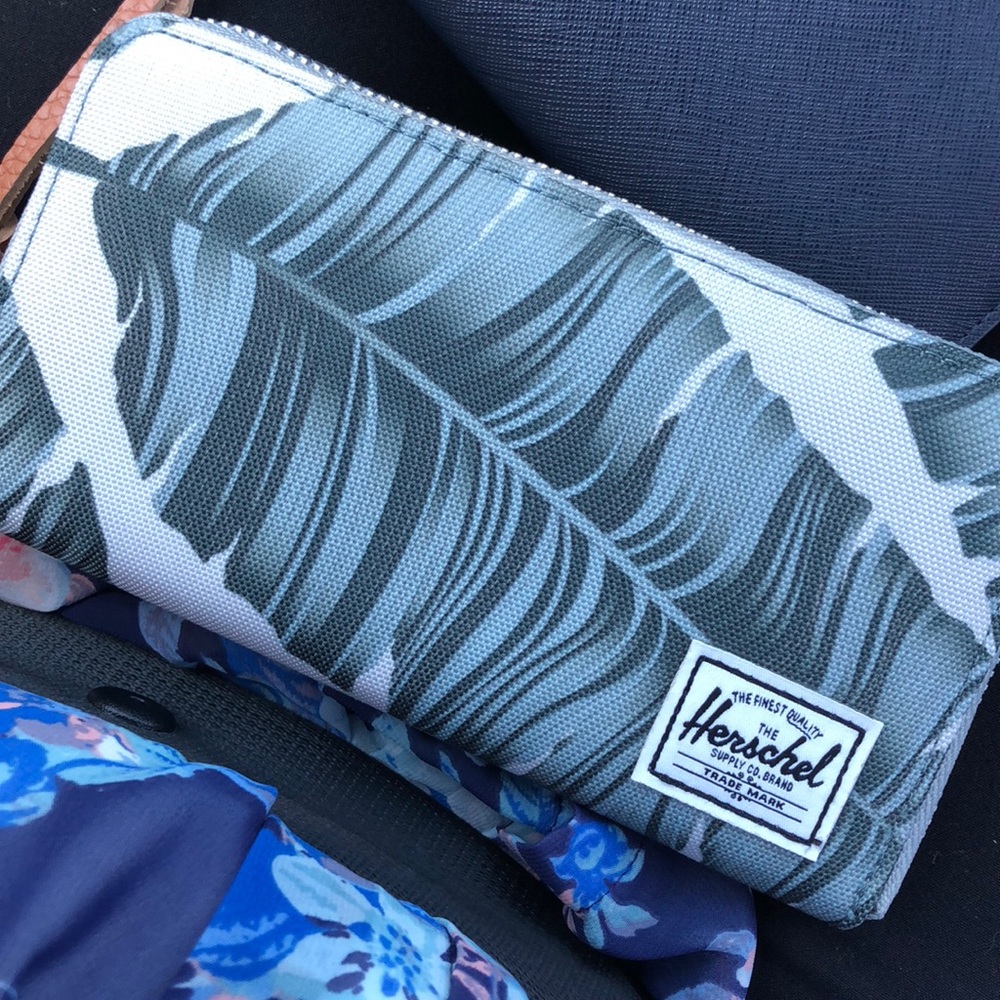 Hershel Thomas wallet silver birch palm brand new